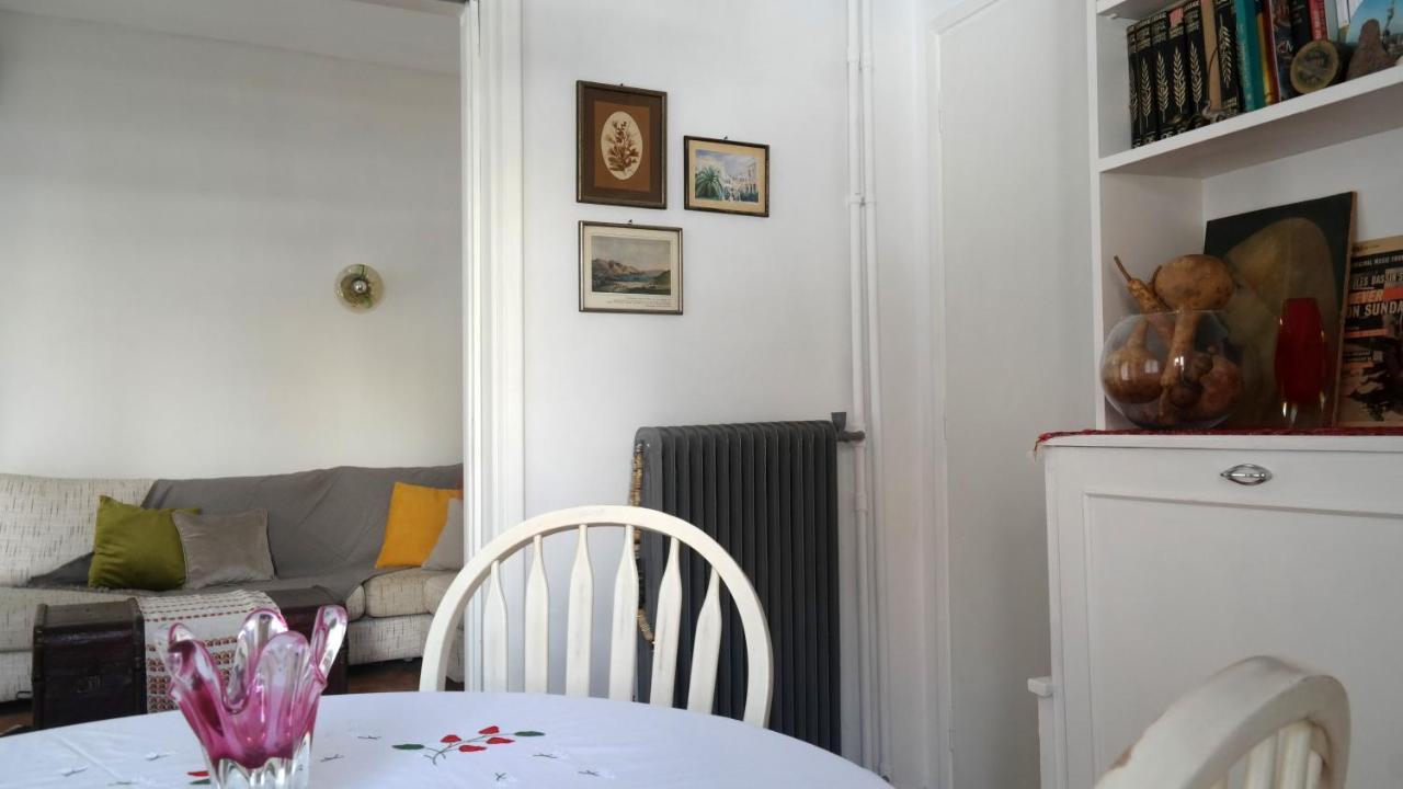 Flat In The Heart Of Koukaki Under Acropolis Lägenhet Aten Exteriör bild